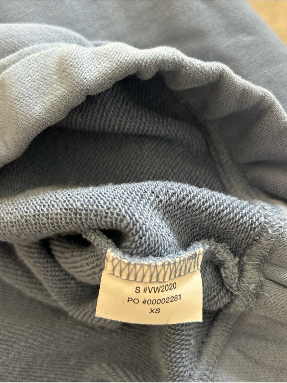 Women's Vuori Blue Cropped Boxy Pocket Crewneck Sweatshirt XS Athleisure - Picture 6 of 6